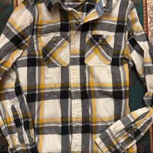Arizona Jean Company Yellow and Black Plaid Button Down Shirt